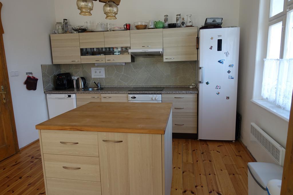 Asika Villa Josefŭv Dŭl Exteriör bild
