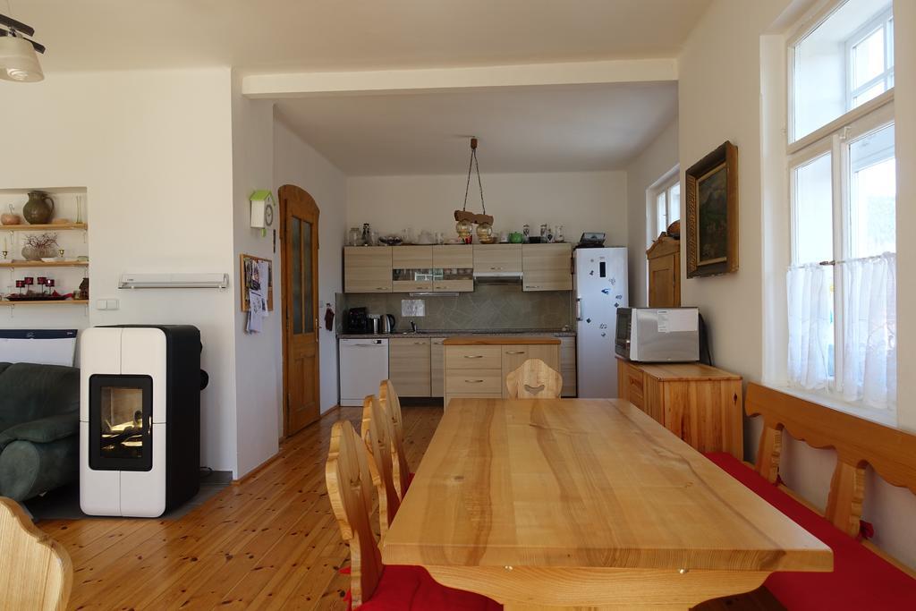 Asika Villa Josefŭv Dŭl Exteriör bild