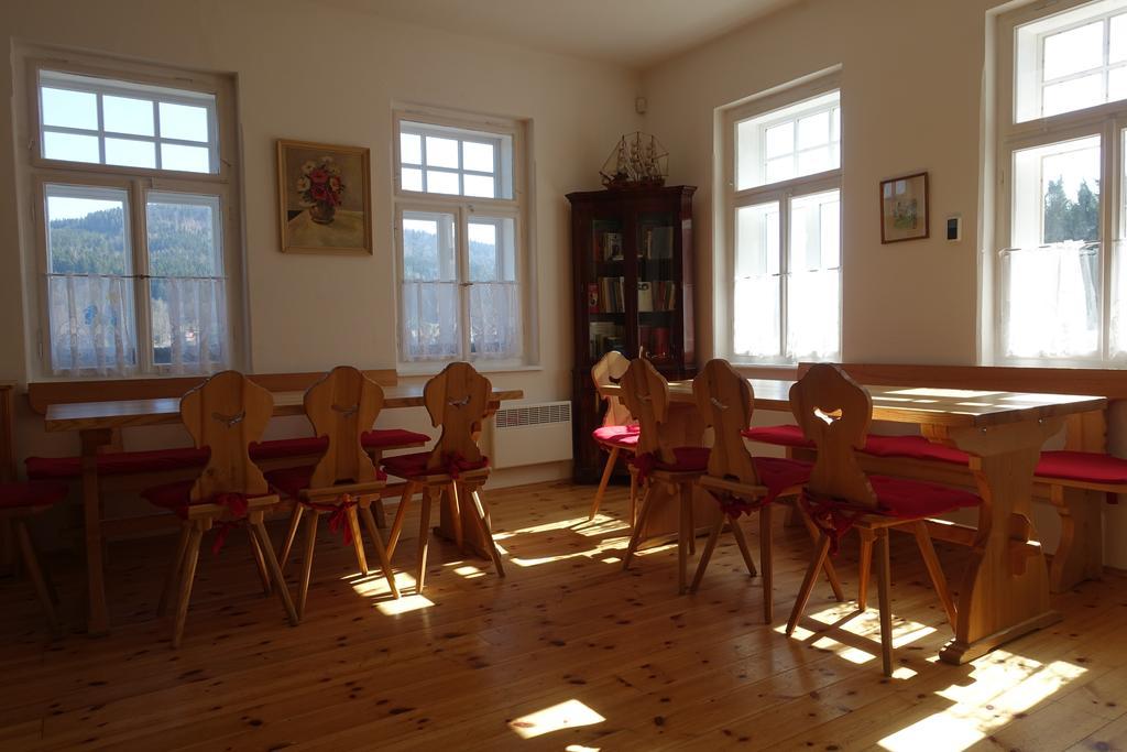 Asika Villa Josefŭv Dŭl Exteriör bild